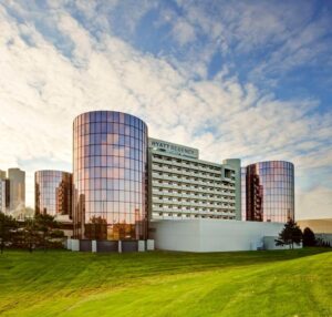 Hyatt Regency Chicago O'Hare